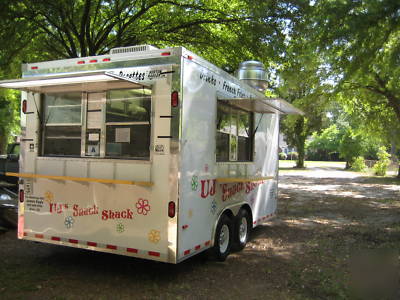 Restaurant on wheels concession trailer loaded 