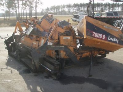 2006 leeboy 7000D conveyor track paver - fix n save$$