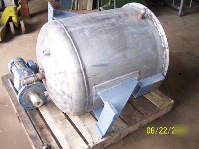 70 gallon stainless steel jacketed tank with mixer