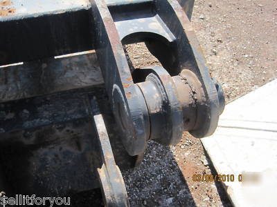 Grapple for excavator c.p. 2X3 adaptable quick connect