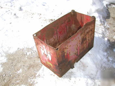 Farmall 300 350 400 450 tractor orignal ih battery box 