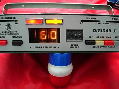 Smith & wesson digidar i police radar gun-very rare 