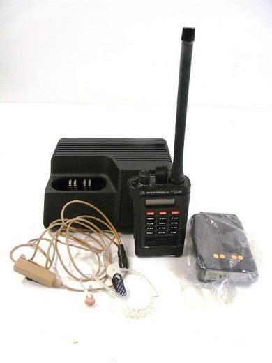 Motorola systems saber H99QX + 099H handi-talkie fm vhf