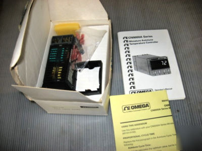 Omega CN900A autotune controller w/dual relay output