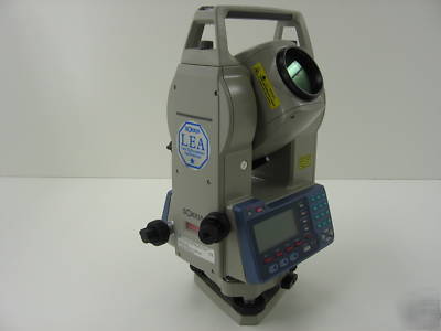 New brand sokkia SET4130R3 reflectorless total station