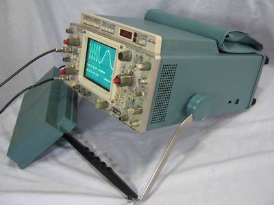 Tektronix 475 DM43 oscilloscope -- late model w/ cal 