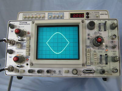 Tektronix 475 DM43 oscilloscope -- late model w/ cal 