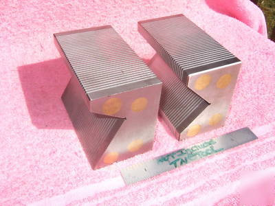 Magnetic v-block set laminated 45 degree 30 degree wow 