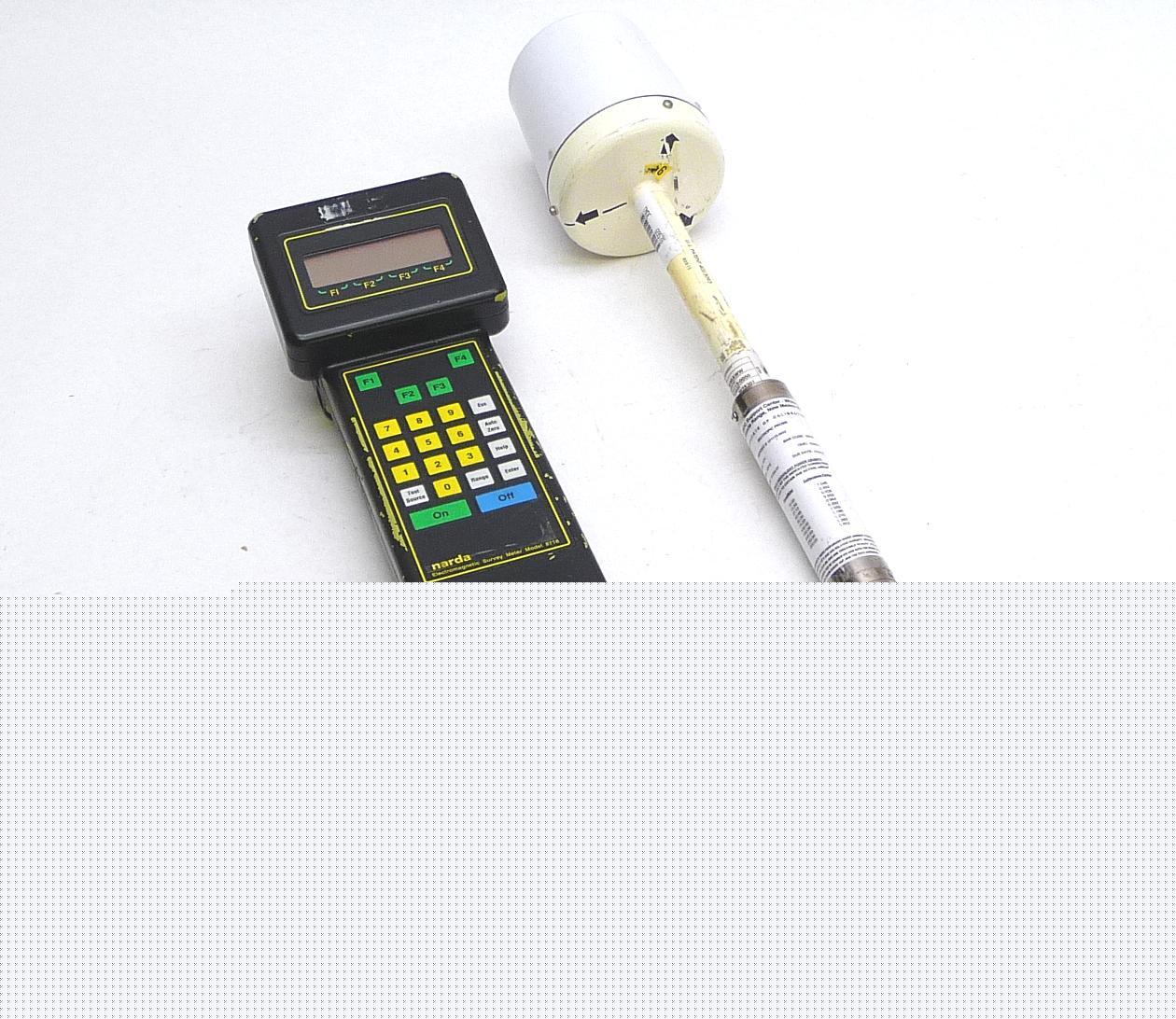 Narda 8718 electromagnetic rf servey meter w/8731 probe