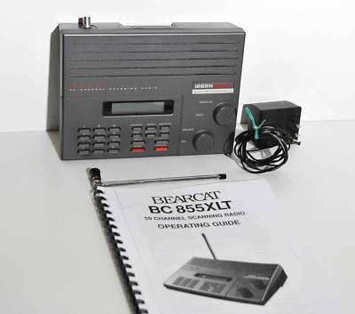 Uniden bearcat bc-855XLT 50 channel scanner radio 