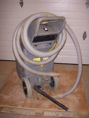 Nobles tyohoon WD1592EV water extractor