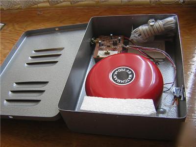 New security red alarm bell & box 85 decibels + extras