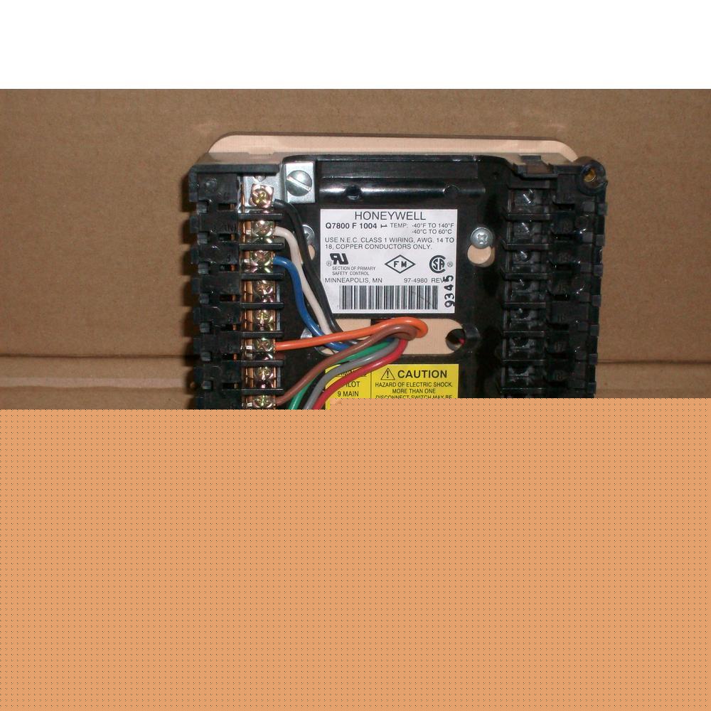 Honeywell Q7800F1004 adapter subbase 95812