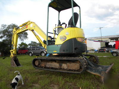 Yanmar vio 35-2 excavator dozer backhoe loader plumbed