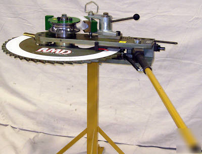 New baileigh rdb-100 bender including 2 pipe die set 