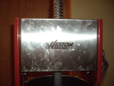 Weston 30LB sausage stuffer ***excellent condition ***