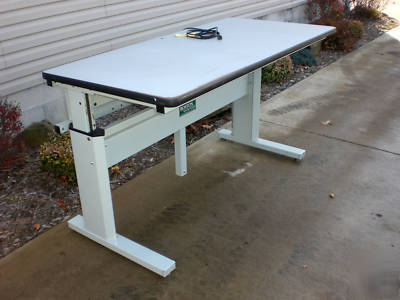 Lab table lift table work bench boston technical lift