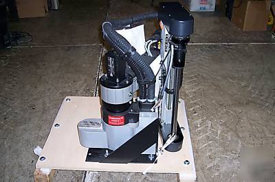 New adic bosch roboter SR80-g 321000800 tape library pt