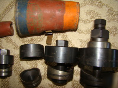 7 peice greenlee knockout punch sets 735 & 737 w/cases