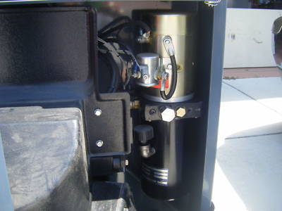 Nissan EWP40 electric pallet jack excellent condition