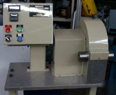 A.m.s. extrusion flyknife cutter 