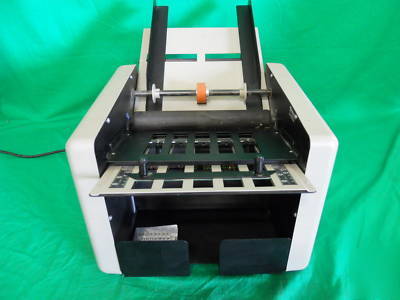 Martin yale model 1501 cv-7 auto paper folder