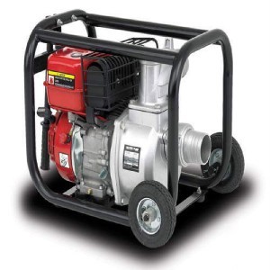 Portable water pump 5.5 hp gas powered 2