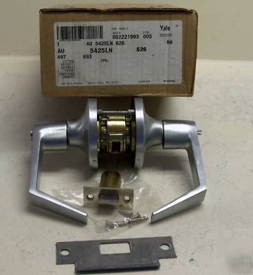 Yale privacy non-keyed latch set #5425LN 