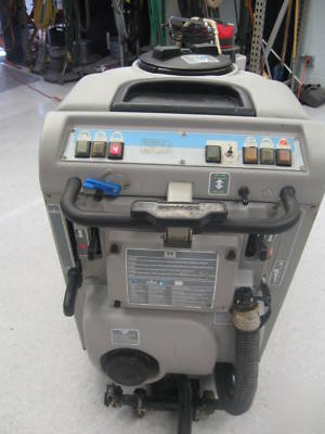 Auto floor scrubber pacific model scrub master 26B