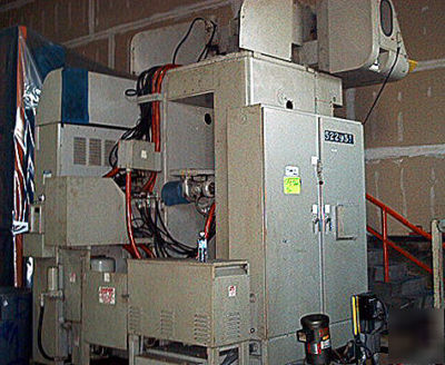 White-sundstrand omnimill machine center