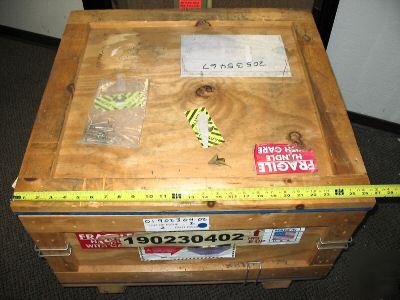 Fluke 5101B calibrator with 05 ieee option