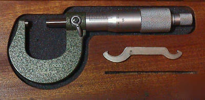 Japan micrometer no. 103-260, 0-1