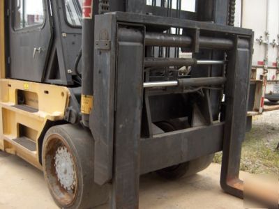 Taylor 30000 lb forklift diesel YR2006 fork positioner