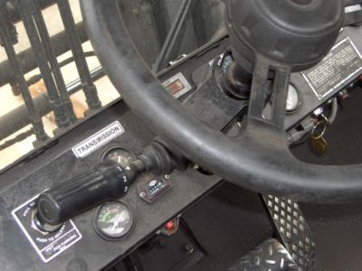 Taylor 30000 lb forklift diesel YR2006 fork positioner