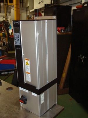 New trane TR1 series vfd (TR1-SVX10A-en) - never used