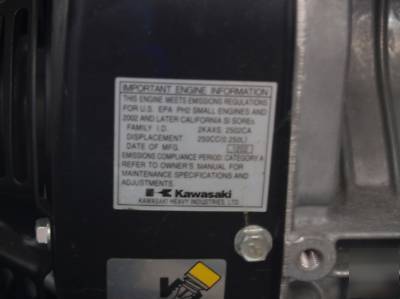 Minuteman vac 35 large debris vacuum w/propane engine