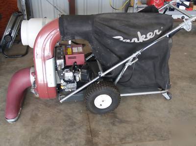 Minuteman vac 35 large debris vacuum w/propane engine
