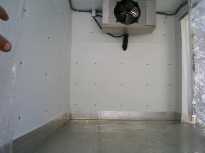 New refrigerated trailer walk in cargo enclosed 2010