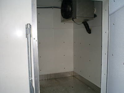 New refrigerated trailer walk in cargo enclosed 2010