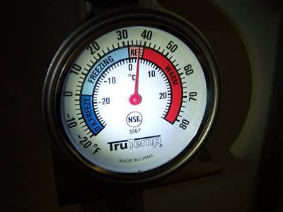 Beverage air MT45 display cooler refrigerator