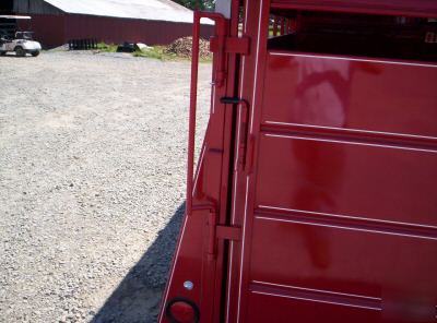 New 2010 delta stock and cattle trailer--20' -gooseneck