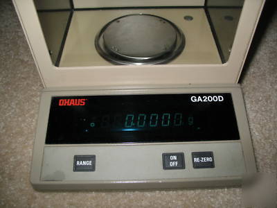 Ohaus analytical laboratory scale GA200D very good cond