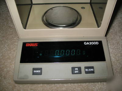 Ohaus analytical laboratory scale GA200D very good cond