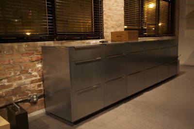 High-boy storage unit