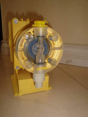 New lmi milton roy A371-156 in box metering pump