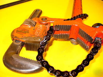 Ridgid compound pipe wrench plumbing tools contractor