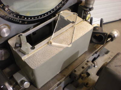 Kodak contour projection comparator with accessories