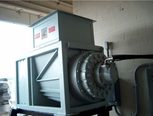 Komar single auger 100 hp electro-hydraulic shredder