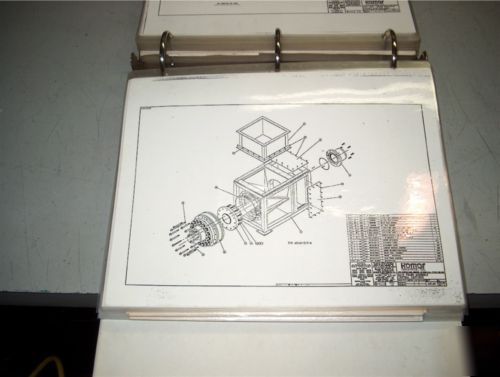Komar single auger 100 hp electro-hydraulic shredder