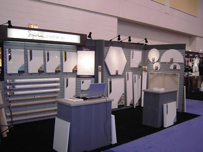 Nimlok 40â€™X10â€™ display w/4 configurations